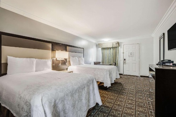 Rodeway Inn Old Town Temecula image 12